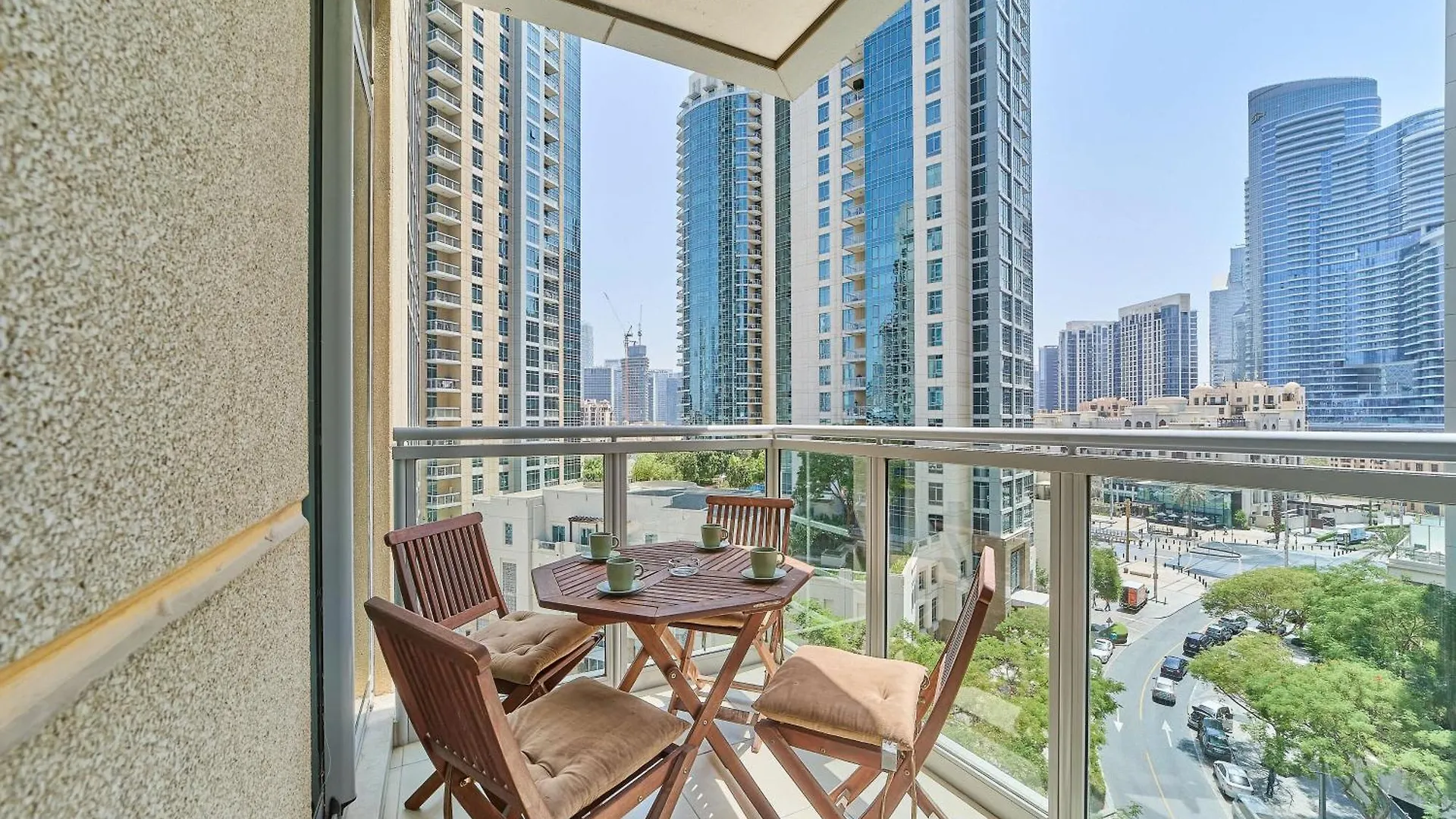 Golden Homes Burj Residences Tower 05 1Br City View Near Dubai Mall & Burj Khalifa